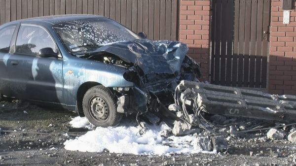 DAEWOO ŚCIEŁO SŁUP